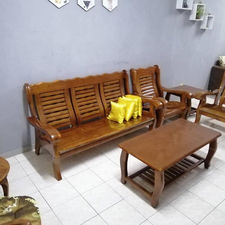 Homestay Perpaduan, Taman Bercham Raya Ulu Kinta Ipoh Perak Kampong Batu Lapan  Zewnętrze zdjęcie
