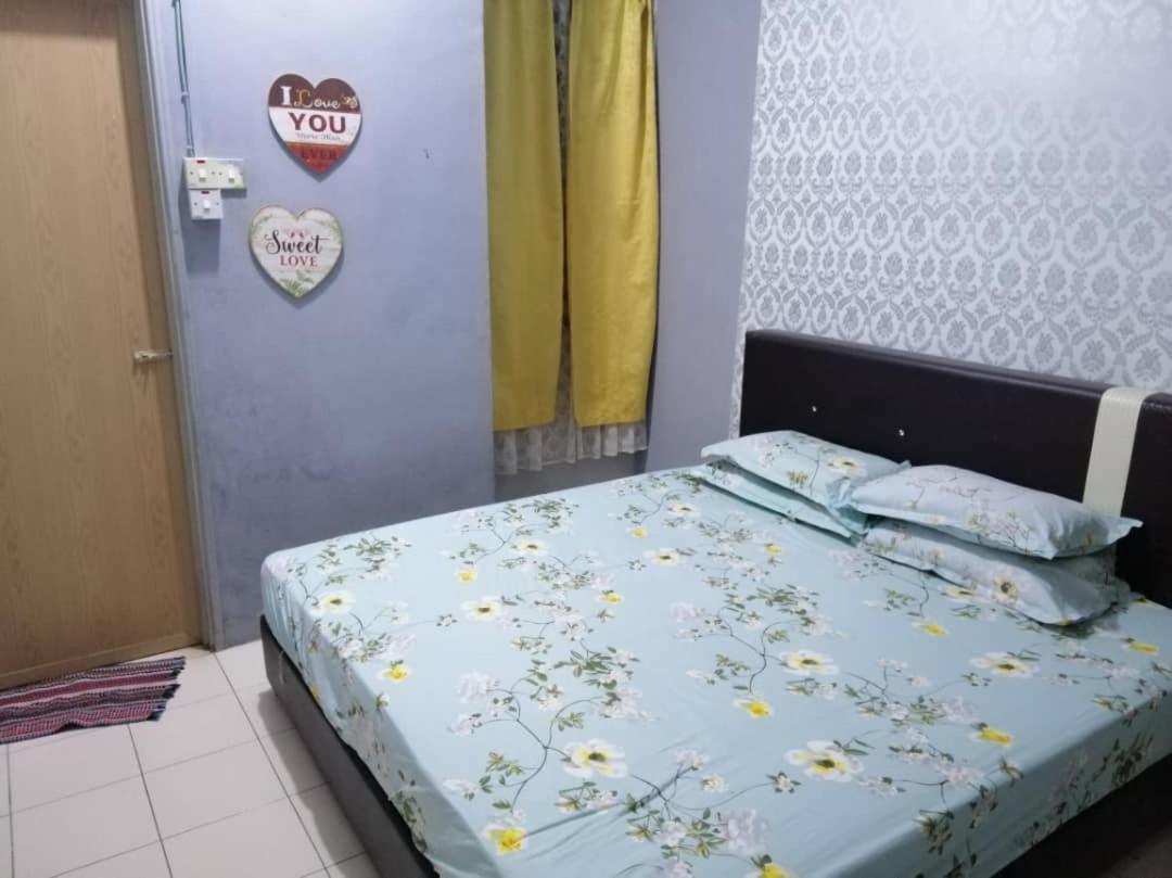 Homestay Perpaduan, Taman Bercham Raya Ulu Kinta Ipoh Perak Kampong Batu Lapan  Zewnętrze zdjęcie